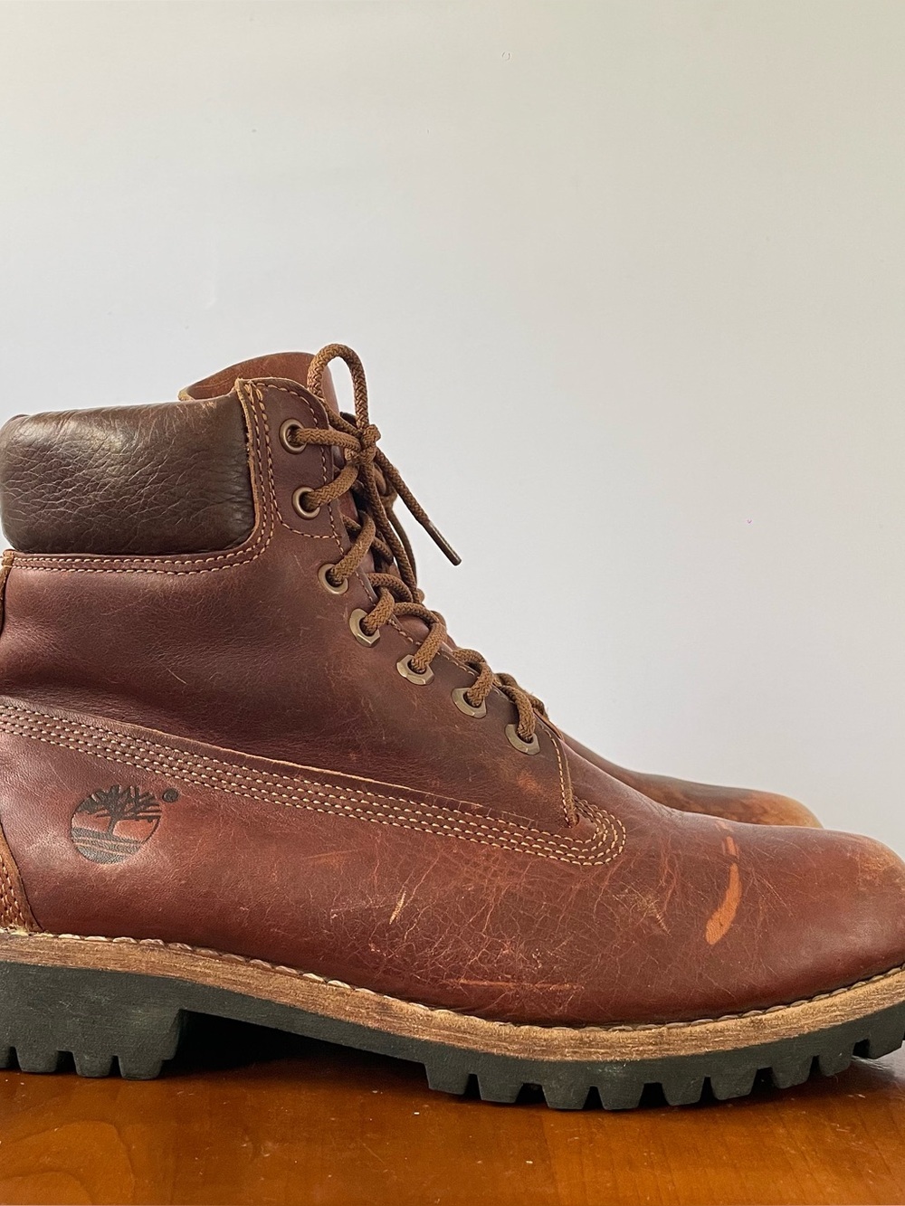 Timberland Premium 6-Inch brown leather Waterproof boots | US 9